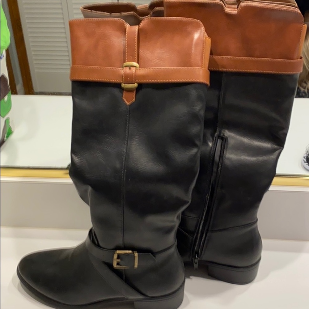 Boots black and brown